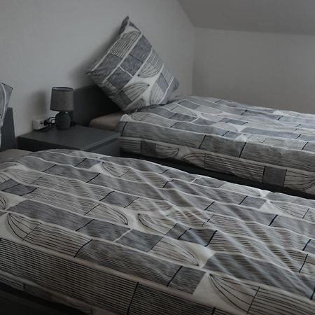 Moderne Wohnung In Eutritzsch لبسيا المظهر الخارجي الصورة